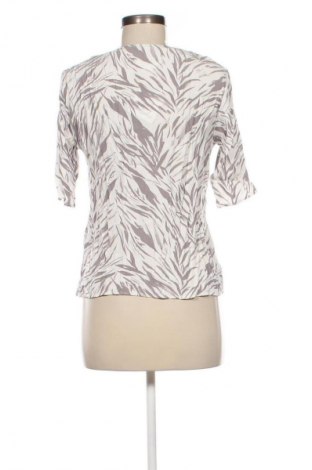 Γυναικεία μπλούζα Un Jour Ailleurs, Μέγεθος S, Χρώμα Πολύχρωμο, Τιμή 1,99 €