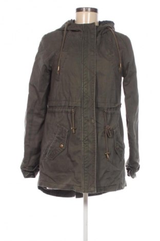 Dámská bunda  Stradivarius, Velikost S, Barva Zelená, Cena  29,00 Kč