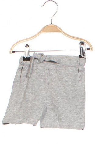 Dziecięce szorty Mads&mette, Rozmiar 6-9m/ 68-74 cm, Kolor Szary, Cena 6,99 zł