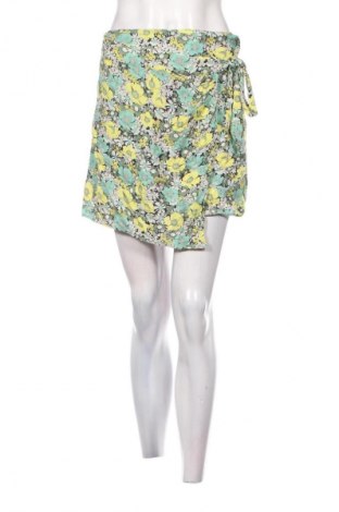 Пола Mango, Размер S, Цвят Многоцветен, Цена 2,04 €