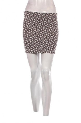 Φούστα Stradivarius, Μέγεθος S, Χρώμα Πολύχρωμο, Τιμή 1,99 €