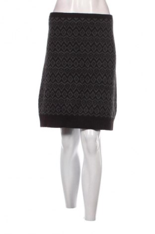 Sukně Yessica, Velikost L, Barva Černá, Cena  109,00 Kč