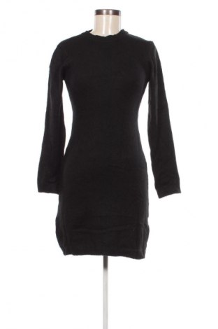 Šaty  Anna Field, Velikost S, Barva Černá, Cena  29,00 Kč