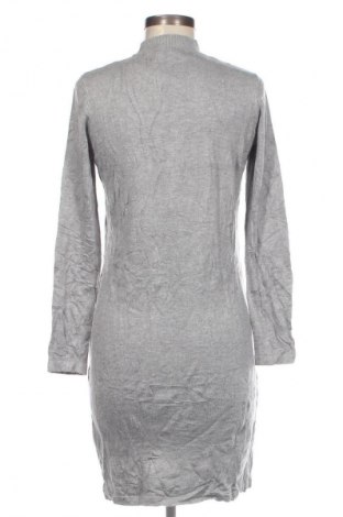 Šaty  Esmara, Velikost S, Barva Šedá, Cena  29,00 Kč
