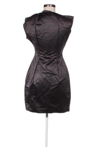 Рокля French Connection, Размер M, Цвят Сив, Цена 7,15 €