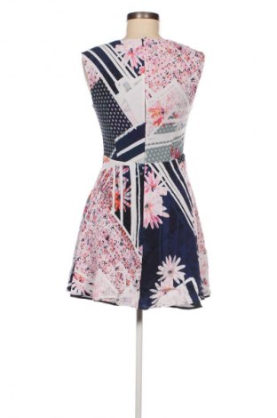 Ruha French Connection, Méret M, Szín Sokszínű, Ár 9 229 Ft