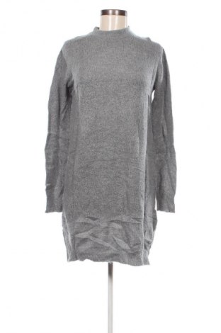 Šaty  Pieces, Velikost M, Barva Šedá, Cena  69,00 Kč