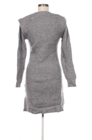 Šaty  SHEIN, Velikost M, Barva Šedá, Cena  89,00 Kč