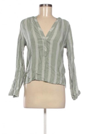 Dámská halenka B.Young, Velikost S, Barva Vícebarevné, Cena  59,00 Kč