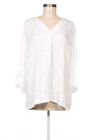 Γυναικεία μπλούζα Base Level, Μέγεθος XL, Χρώμα Λευκό, Τιμή 17,99 €