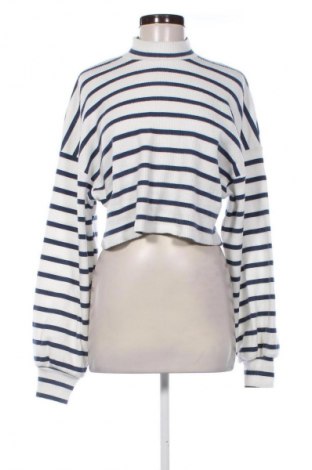 Damen Shirt Bershka, Größe L, Farbe Mehrfarbig, Preis 3,99 €