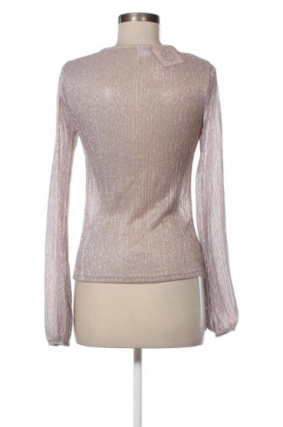 Damen Shirt Gina Tricot, Größe XS, Farbe Aschrosa, Preis 10,23 €