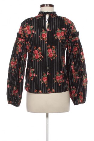 Γυναικεία μπλούζα H&M, Μέγεθος M, Χρώμα Πολύχρωμο, Τιμή 5,99 €