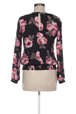 Dámska blúza H&M Divided, Veľkosť XS, Farba Viacfarebná, Cena  1,95 €