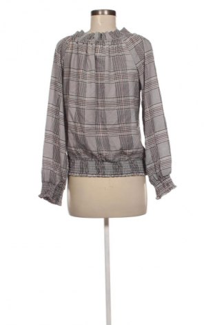 Damen Shirt Lola & Liza, Größe M, Farbe Mehrfarbig, Preis 1,99 €