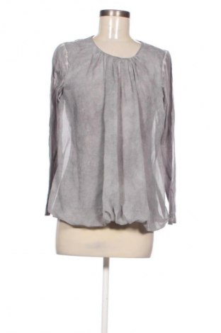 Női blúz Lola, Méret S, Szín Szürke, Ár 1 119 Ft