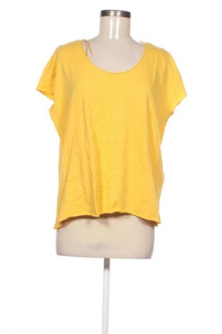 Дамска блуза Pull&Bear, Размер XL, Цвят Жълт, Цена 7,15 €