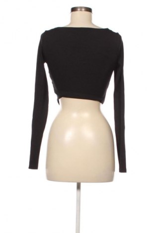 Γυναικεία μπλούζα Pull&Bear, Μέγεθος L, Χρώμα Μαύρο, Τιμή 1,99 €