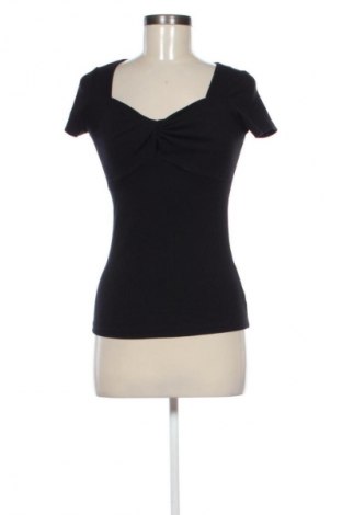 Γυναικεία μπλούζα Reserved, Μέγεθος M, Χρώμα Μαύρο, Τιμή 6,99 €