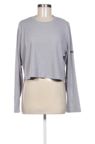 Bluză de femei Unbranded, Mărime M, Culoare Gri, Preț 8,99 Lei, #134198372