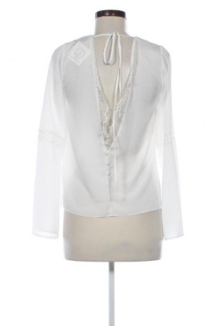 Дамска блуза Unbranded, Размер M, Цвят Бял, Цена 2,04 €