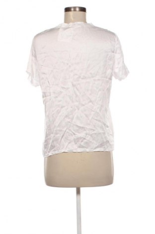 Дамска блуза Unbranded, Размер M, Цвят Бял, Цена 8,18 €