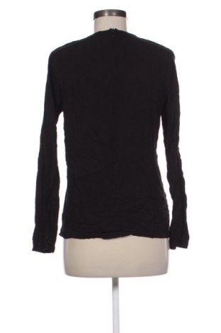 Дамска блуза Unbranded, Размер M, Цвят Черен, Цена 2,04 €