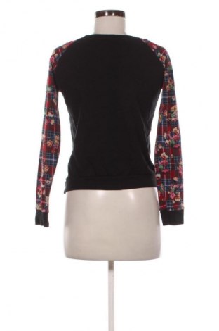 Дамска блуза Unbranded, Размер XL, Цвят Многоцветен, Цена 2,04 €