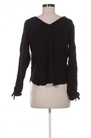 Bluză de femei Yessica, Mărime M, Culoare Negru, Preț 7,99 Lei