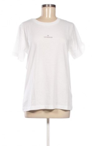Γυναικείο t-shirt Copenhagen Studios, Μέγεθος L, Χρώμα Λευκό, Τιμή 42,99 €