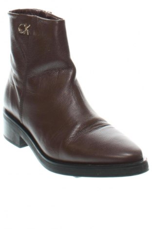 Damen Stiefeletten Calvin Klein, Größe 40, Farbe Braun, Preis 50,36 €