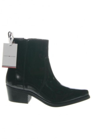 Dámské boty  Tommy Hilfiger, Velikost 39, Barva Černá, Cena  1 729,00 Kč