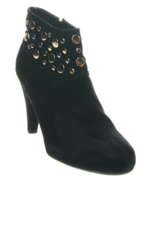 Дамски боти Unbranded, Размер 40, Цвят Черен, Цена 15,33 €