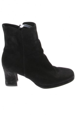 Дамски боти Unbranded, Размер 40, Цвят Черен, Цена 15,11 €