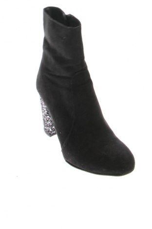 Дамски боти Unbranded, Размер 36, Цвят Черен, Цена 22,57 €