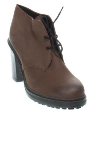 Дамски боти Unbranded, Размер 37, Цвят Кафяв, Цена 51,68 €