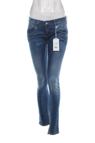 Blugi de femei Gang, Mărime M, Culoare Albastru, Preț 192,99 Lei