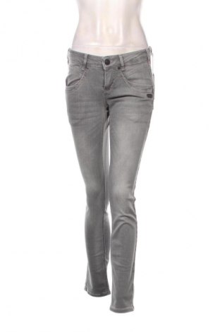 Damen Jeans Gang, Größe M, Farbe Grau, Preis 21,99 €