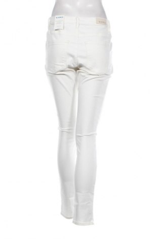 Damen Jeans Garcia, Größe M, Farbe Ecru, Preis 14,99 €