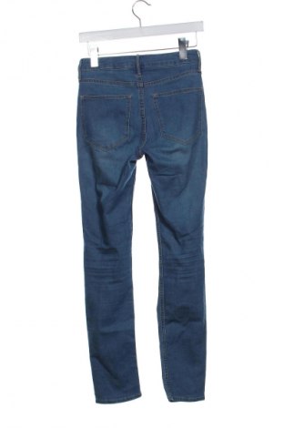 Damskie jeansy H&M, Rozmiar XS, Kolor Niebieski, Cena 31,85 zł