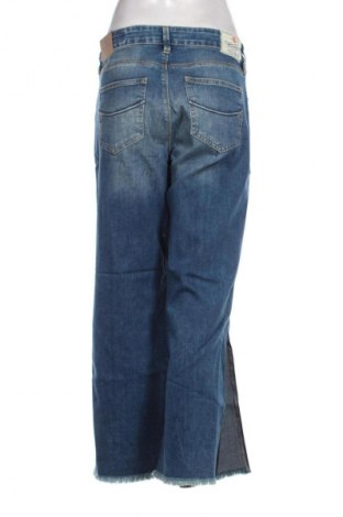 Дамски дънки Herrlicher, Размер XL, Цвят Син, Цена 46,52 €