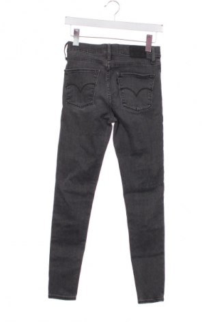 Dámské džíny  Levi's, Velikost S, Barva Šedá, Cena  519,00 Kč