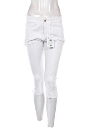 Dámské džíny  Mac, Velikost S, Barva Bílá, Cena  379,00 Kč