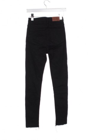 Dámské džíny  NA-KD, Velikost XXS, Barva Černá, Cena  89,00 Kč
