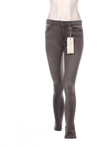 Damen Jeans ONLY, Größe M, Farbe Grau, Preis 8,99 €