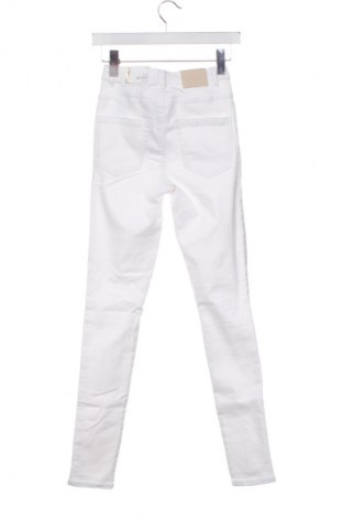 Damen Jeans ONLY, Größe XS, Farbe Weiß, Preis 8,99 €
