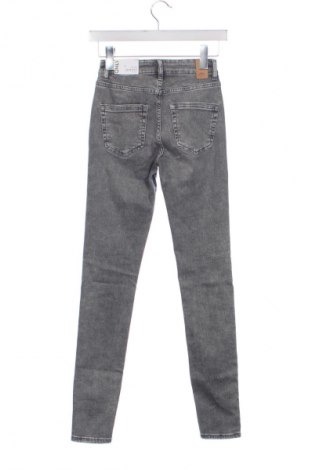 Női farmernadrág ONLY, Méret XXS, Szín Szürke, Ár 8 979 Ft