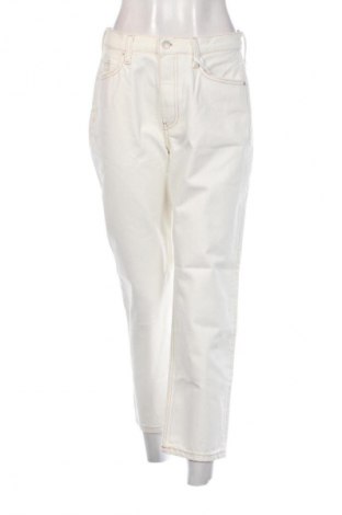 Blugi de femei Tommy Hilfiger, Mărime M, Culoare Alb, Preț 241,99 Lei