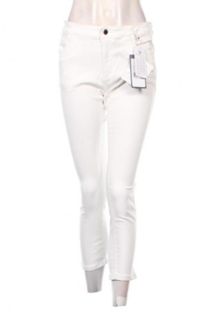 Blugi de femei Unbranded, Mărime M, Culoare Alb, Preț 32,99 Lei