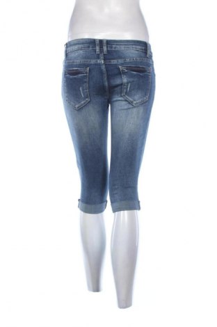 Дамски дънки Unbranded, Размер S, Цвят Син, Цена 2,55 €